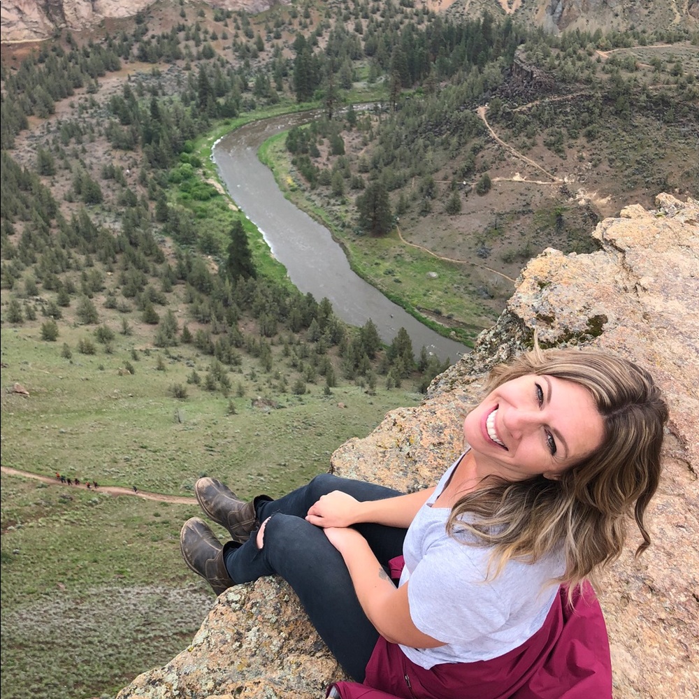 Meet your Posher, Nicole